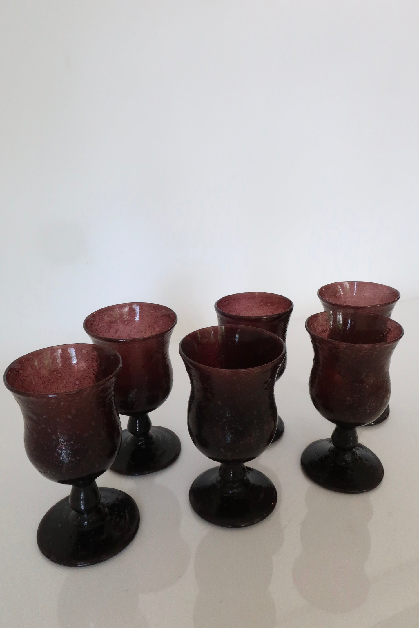 Murano Pulegoso Amethyst Wine Glasses