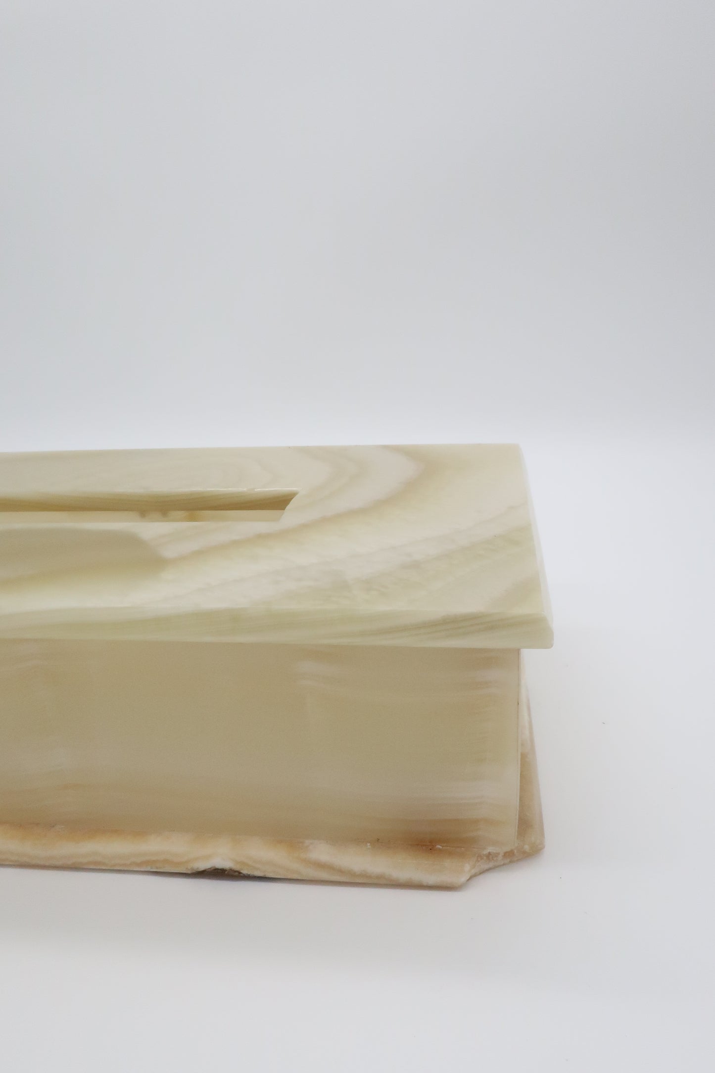 Onyx Tissue Box