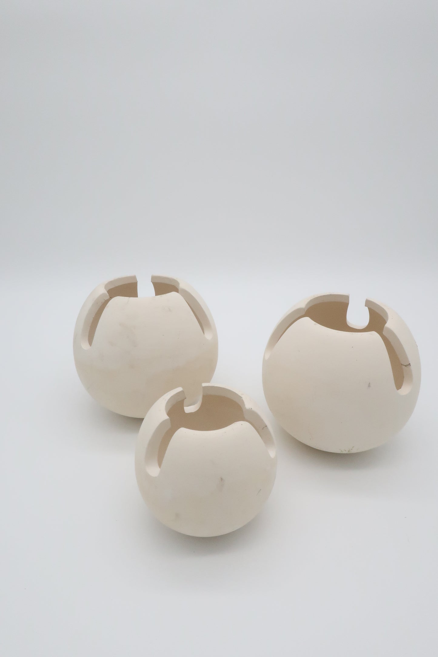 Ceramic Rolling Ashtray
