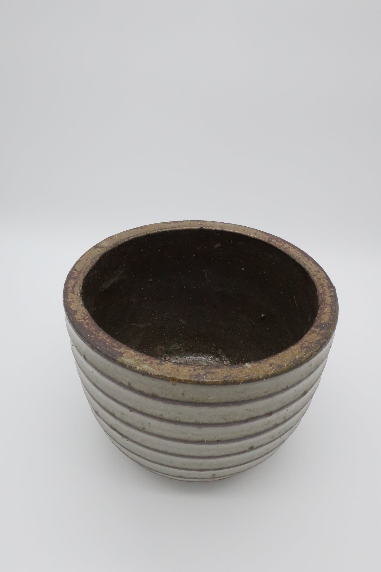Ceramic Ribbed Planter