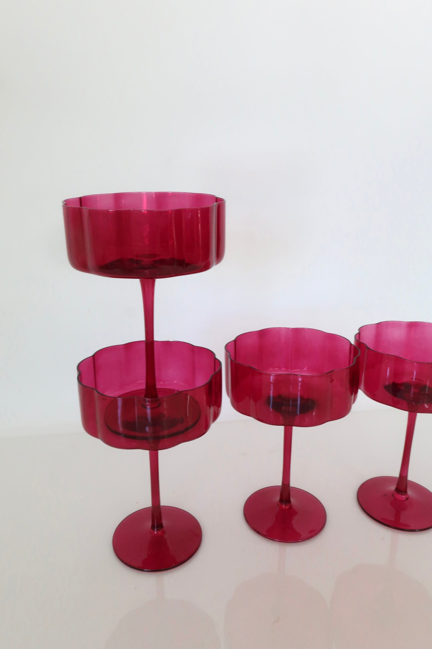 Fuchsia Scalloped Coupes