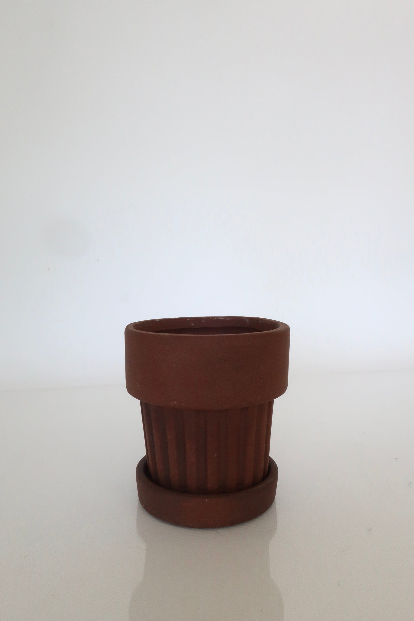 Terracotta Ribbed Planter