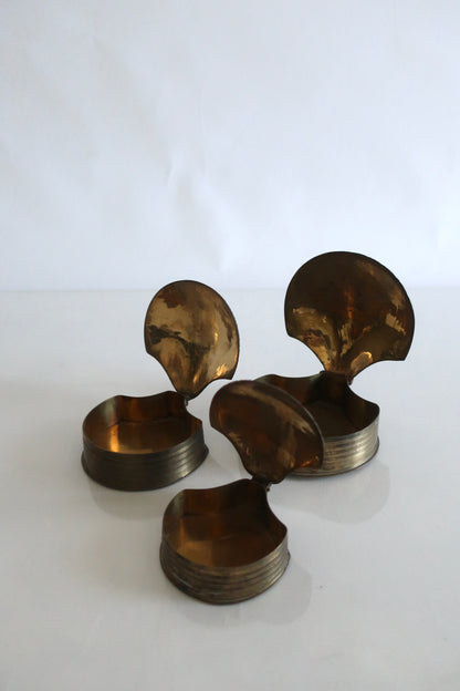 Brass Stacking Clam Shell Catch-alls