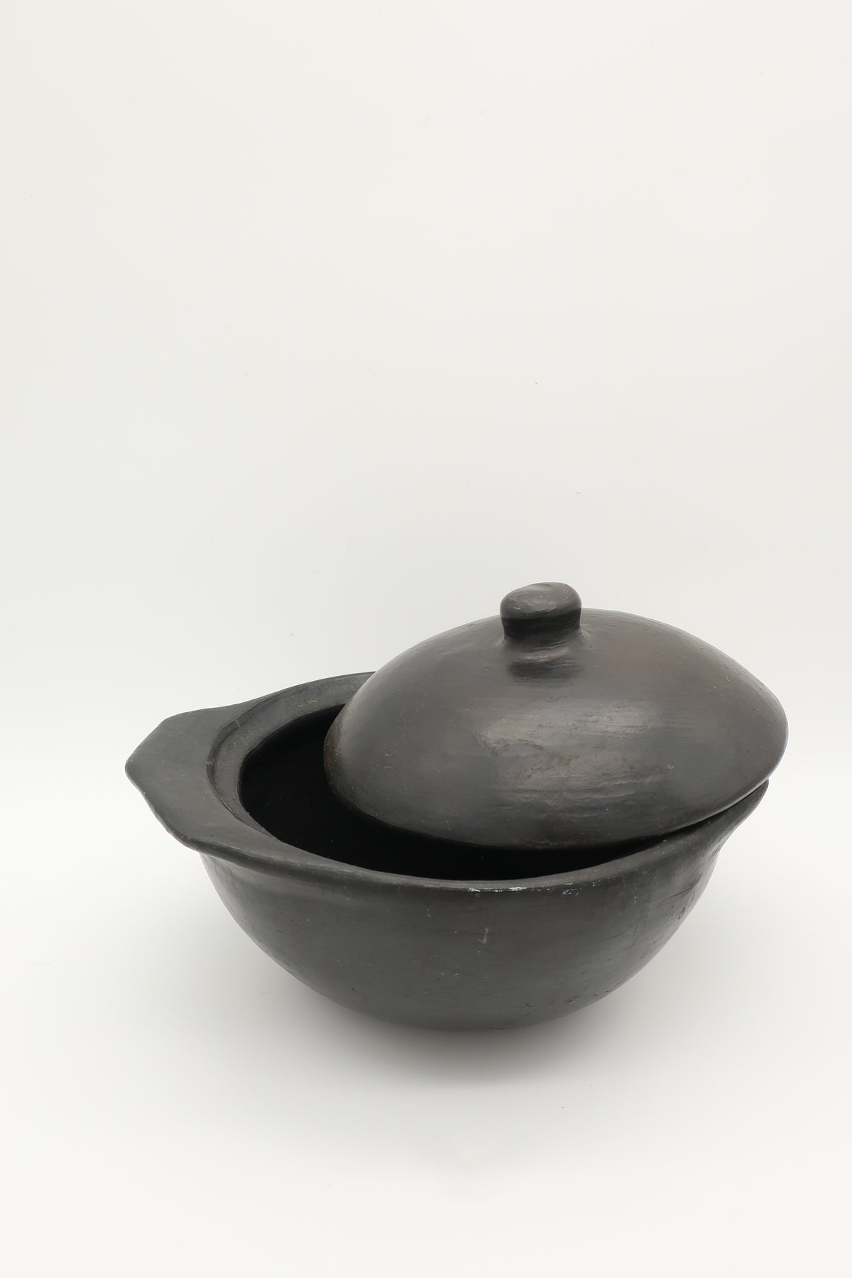 Colombian La Chamba Casserole Dish