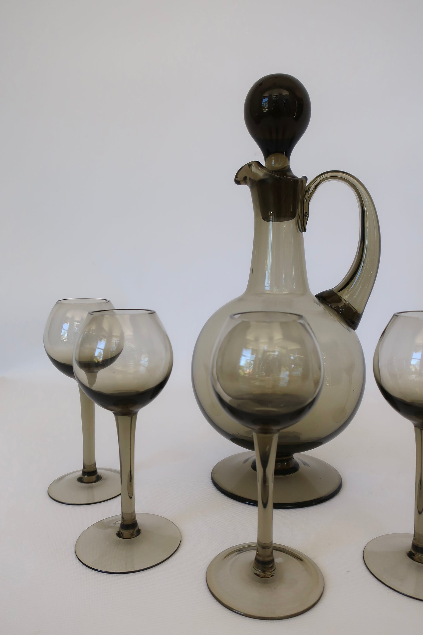 Smokey Brown Decanter Set