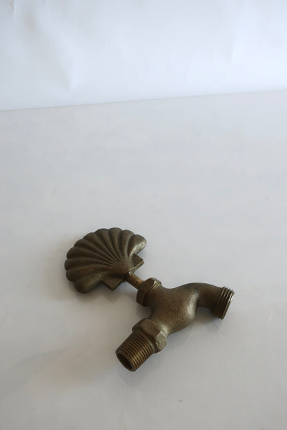 Brass Clam Shell Spigot