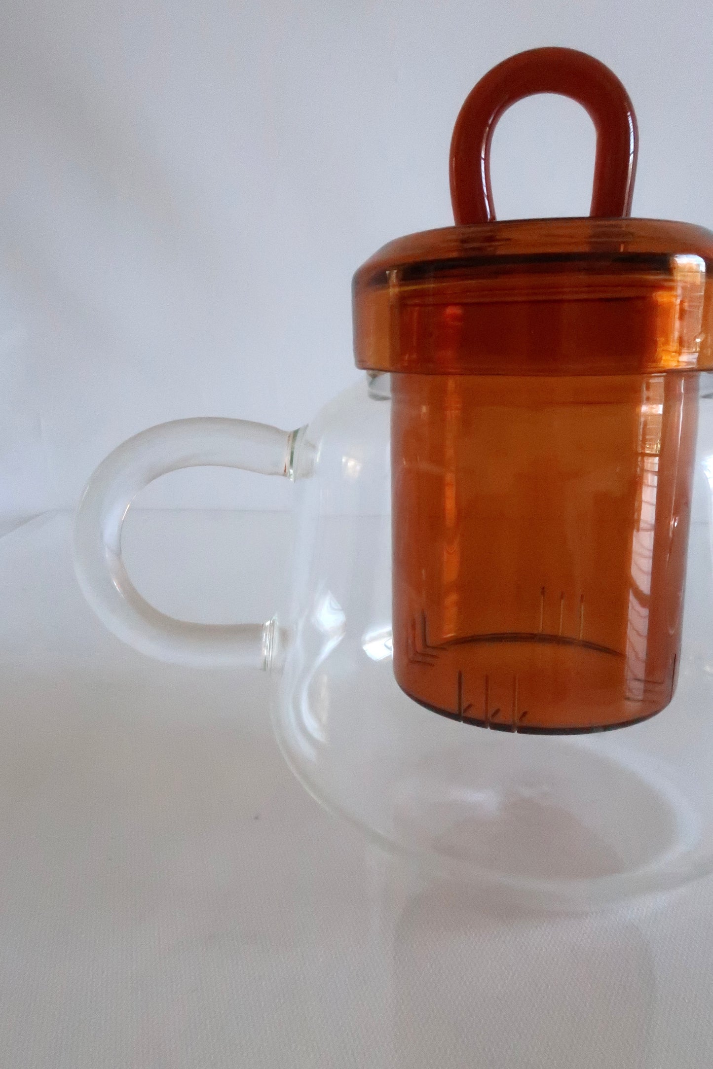 Amber & Clear Tea Pot