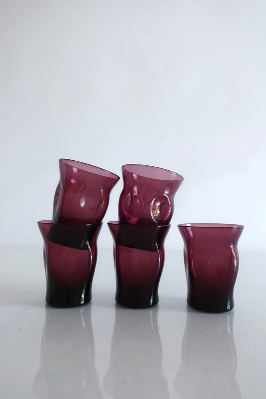 Cambridge Amethyst Pinch Shot Glasses