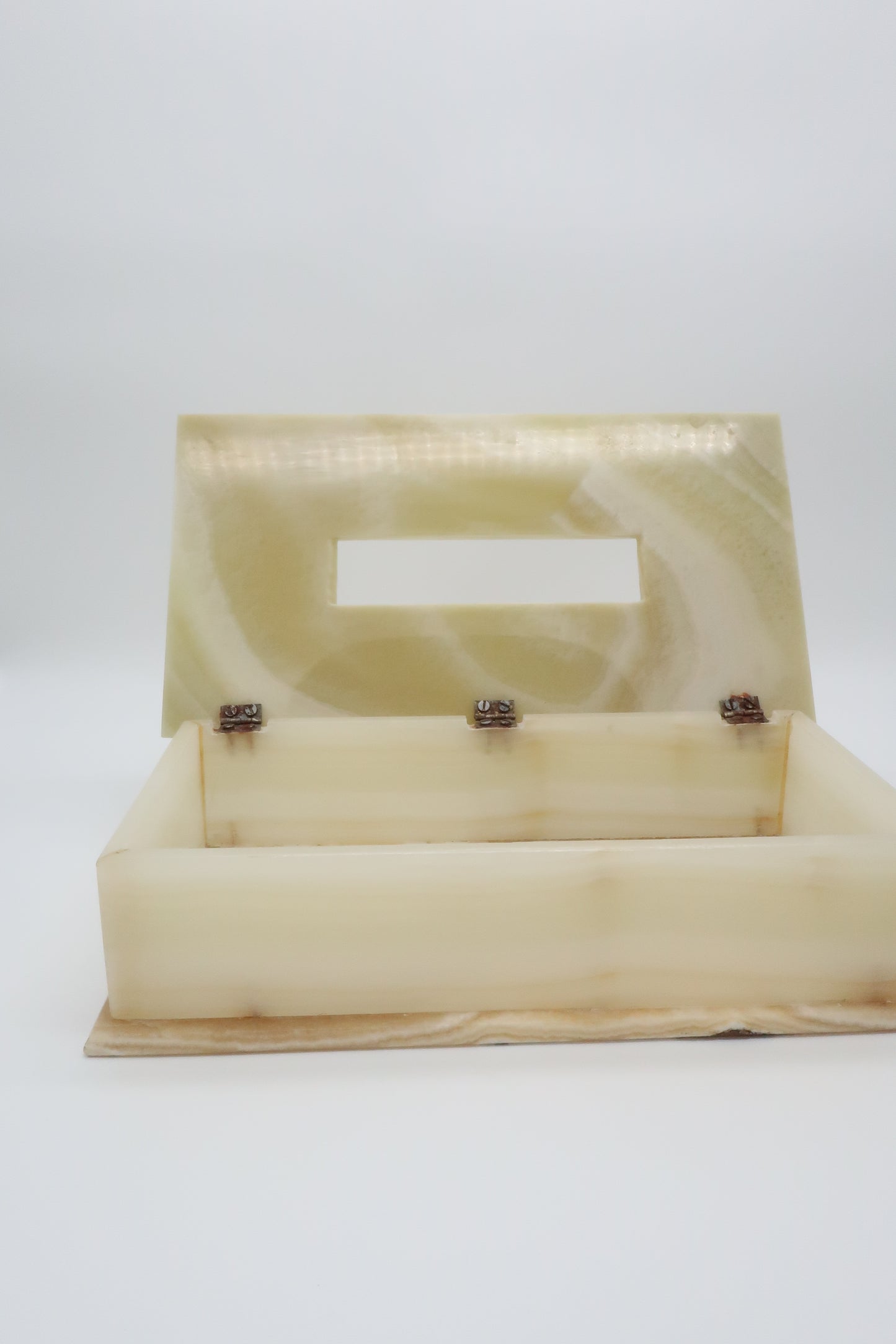 Onyx Tissue Box