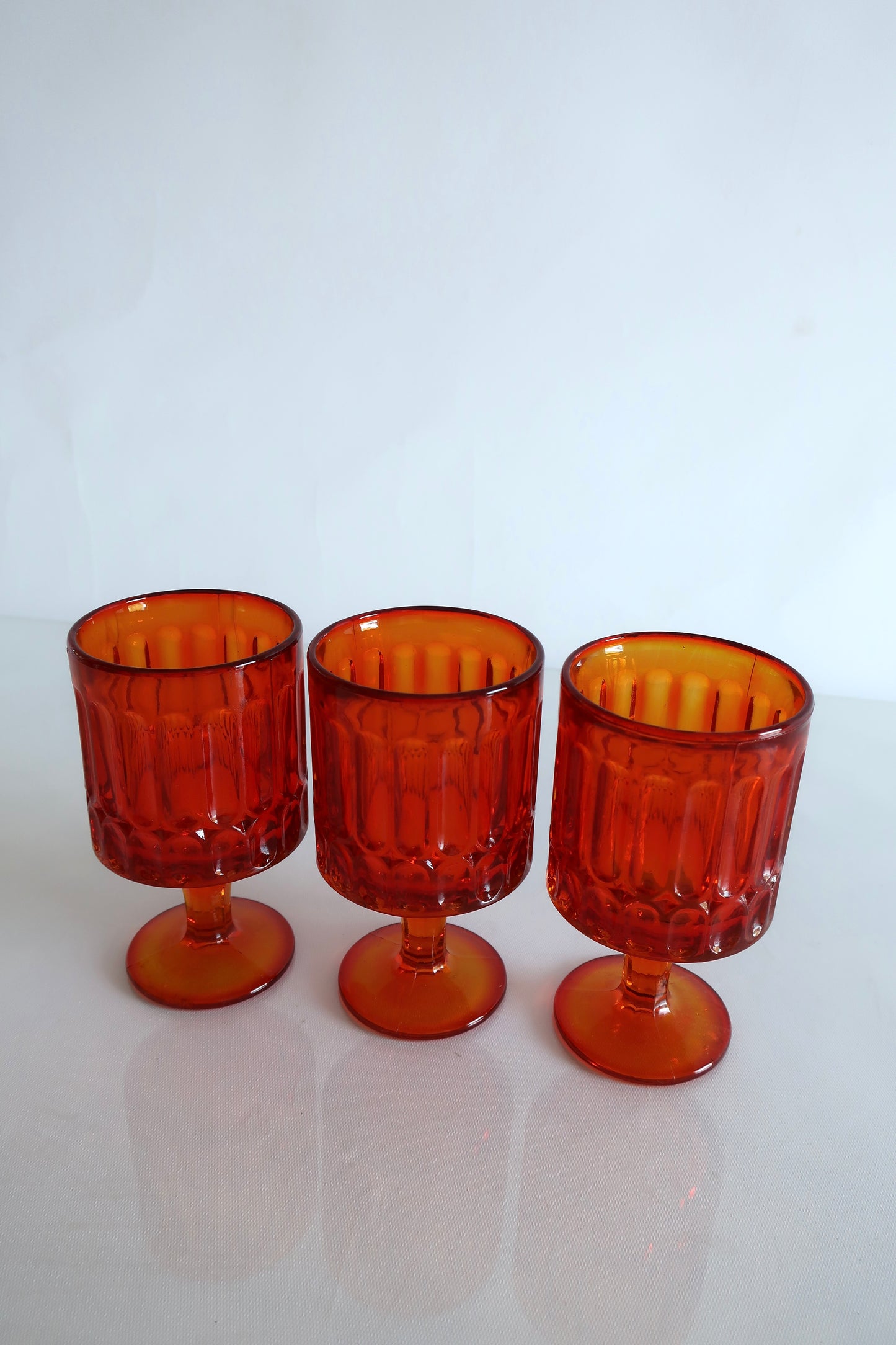 Independence Amberina Wine Glasses