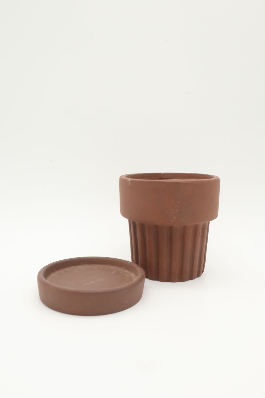 Ribbed Terracotta Planter Pot