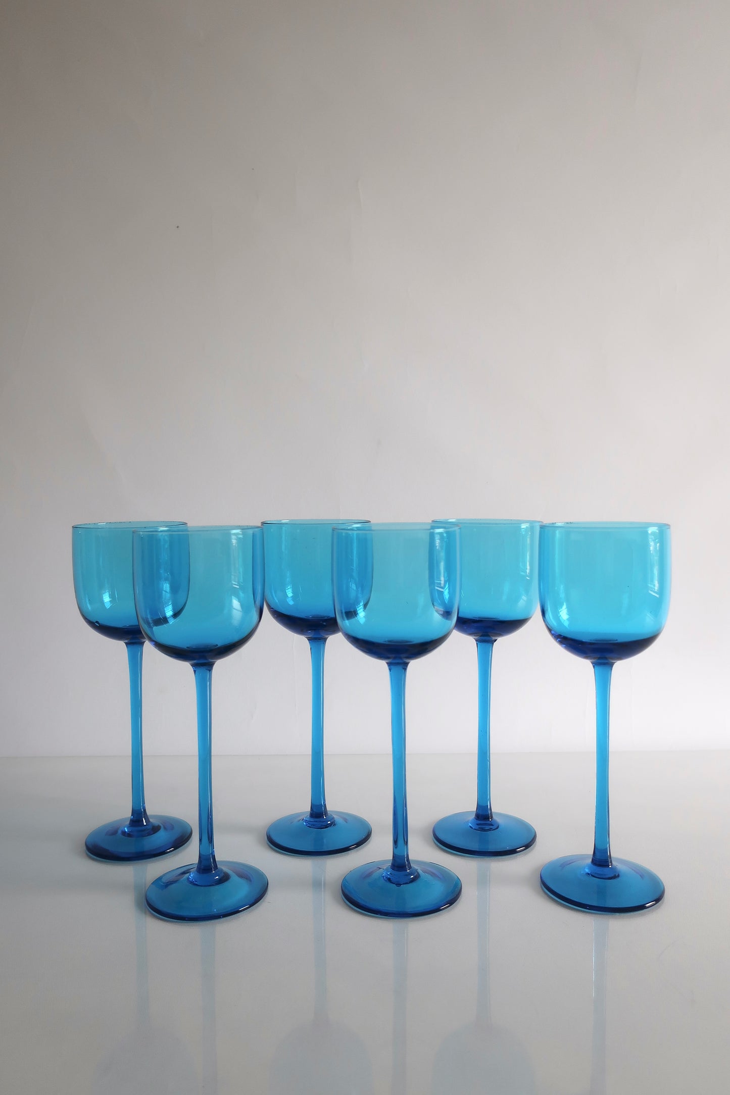 Carlo Moretti Blue Wine Glasses