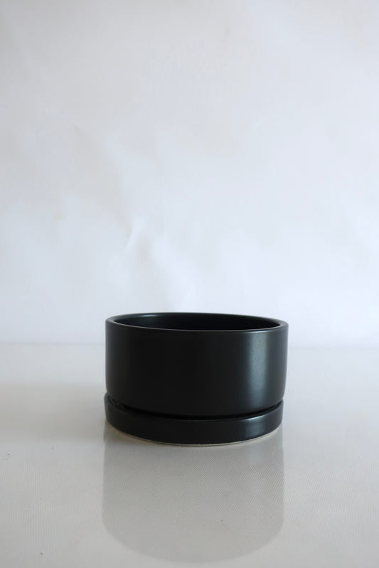 Round Black Planter