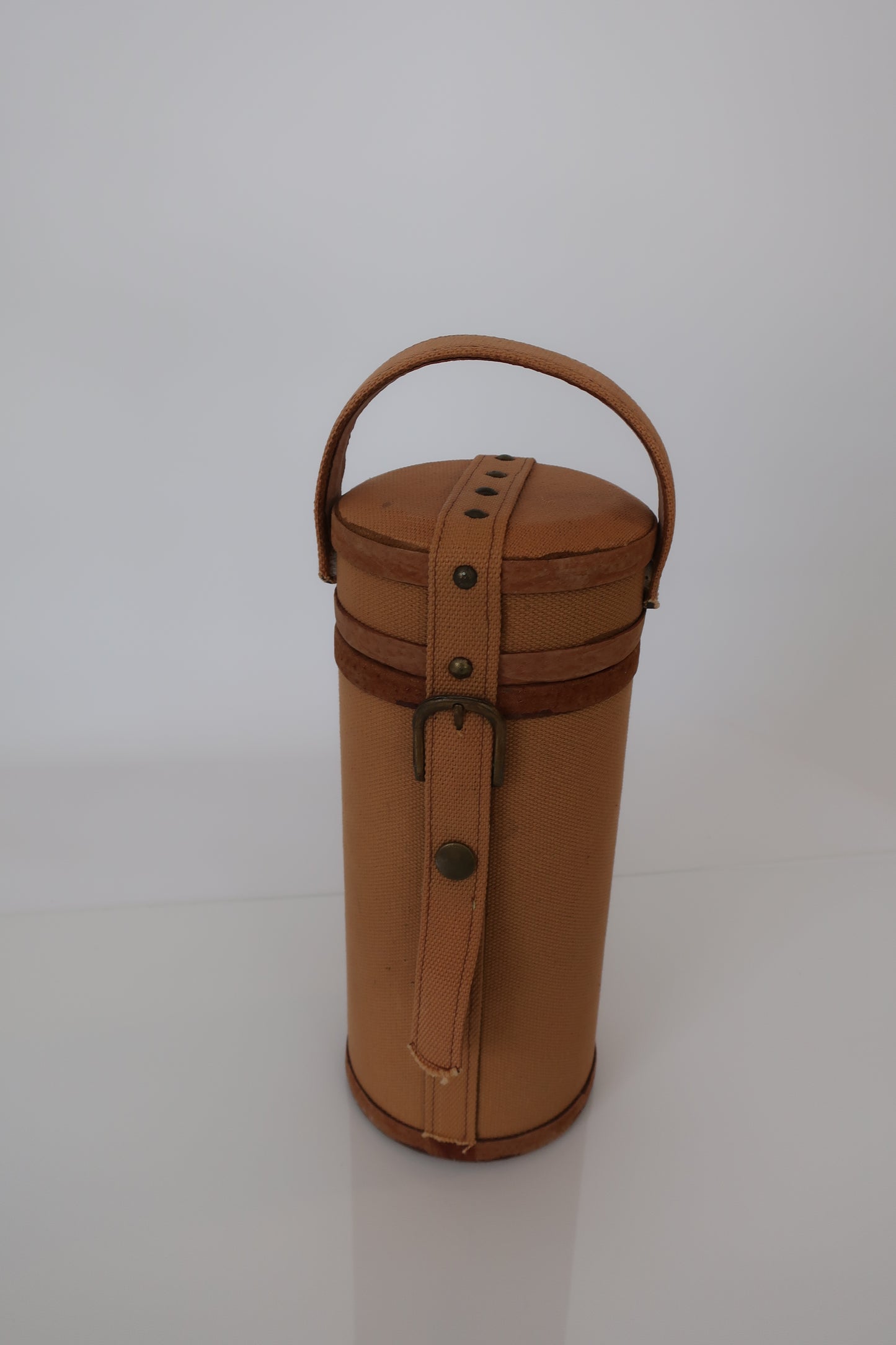 Brown Canvas Wine Carrier