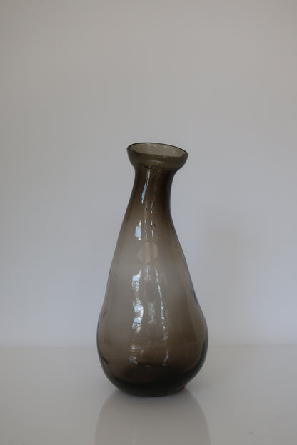 Brown Smoke Leaning Vase