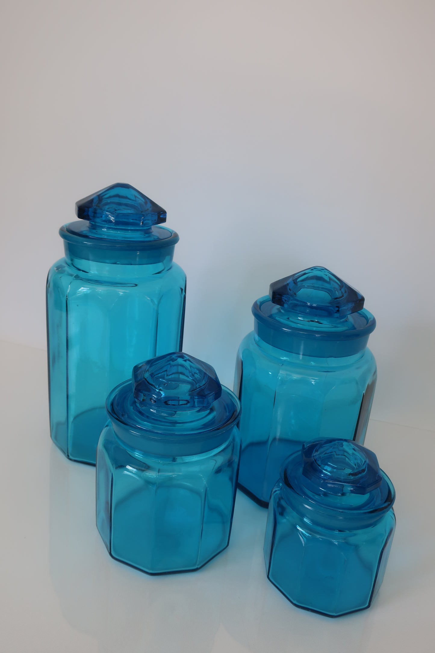 LE Smith Blue Lidded Canister Set