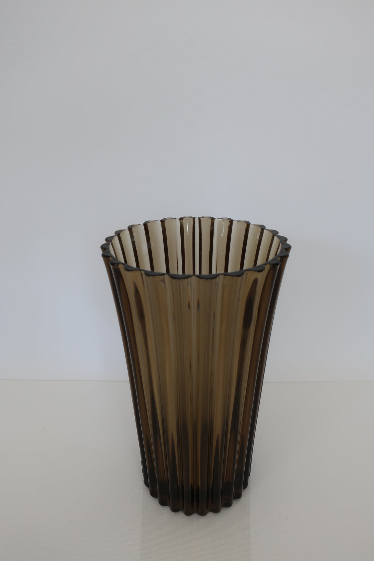 Luminarc Brown Ribbed Vase