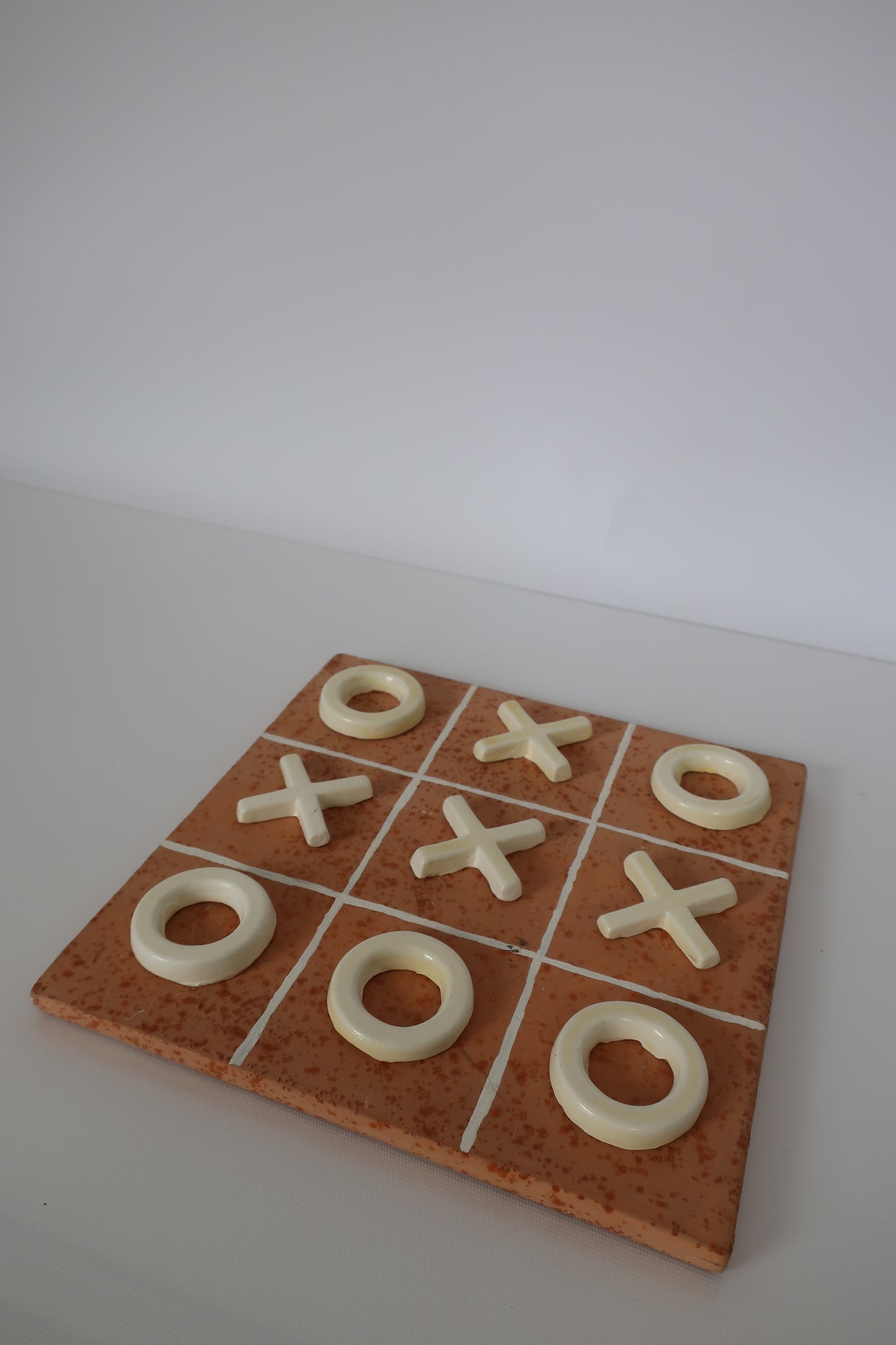 Ceramic Tic Tac Toe Peach Set