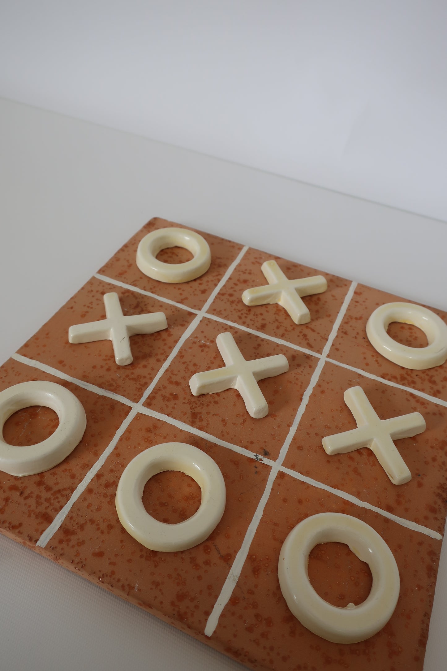 Ceramic Tic Tac Toe Peach Set