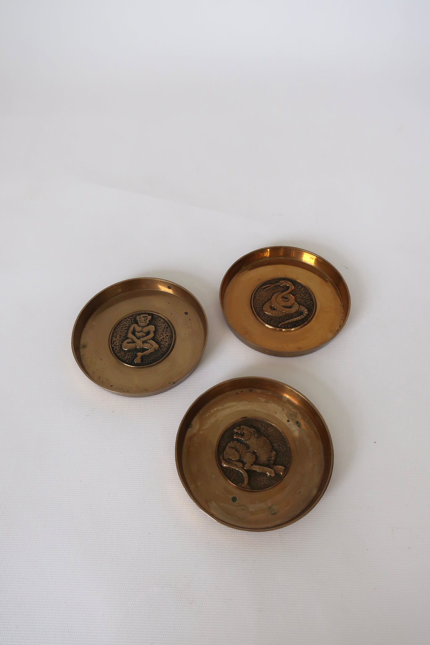 Brass Round Catch-all